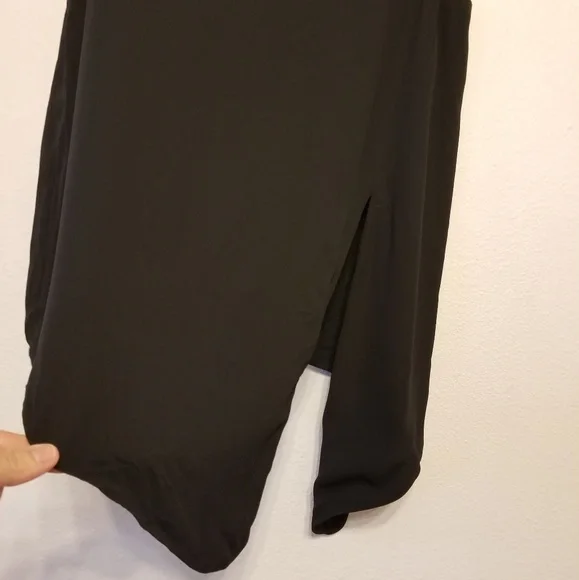 Babaton Hopkins black sleeveless side-tie top - Picture 4 of 8